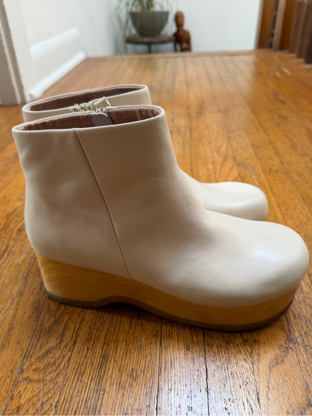 Women's Cream Platform Ankle Boots Kelsi Dagger